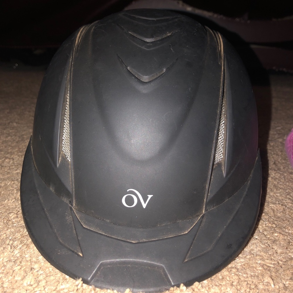 M/L ovation deluxe schooler helmet